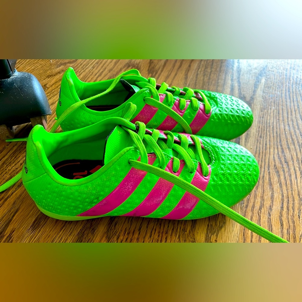 Kids soccer cleats - Adidas size 11